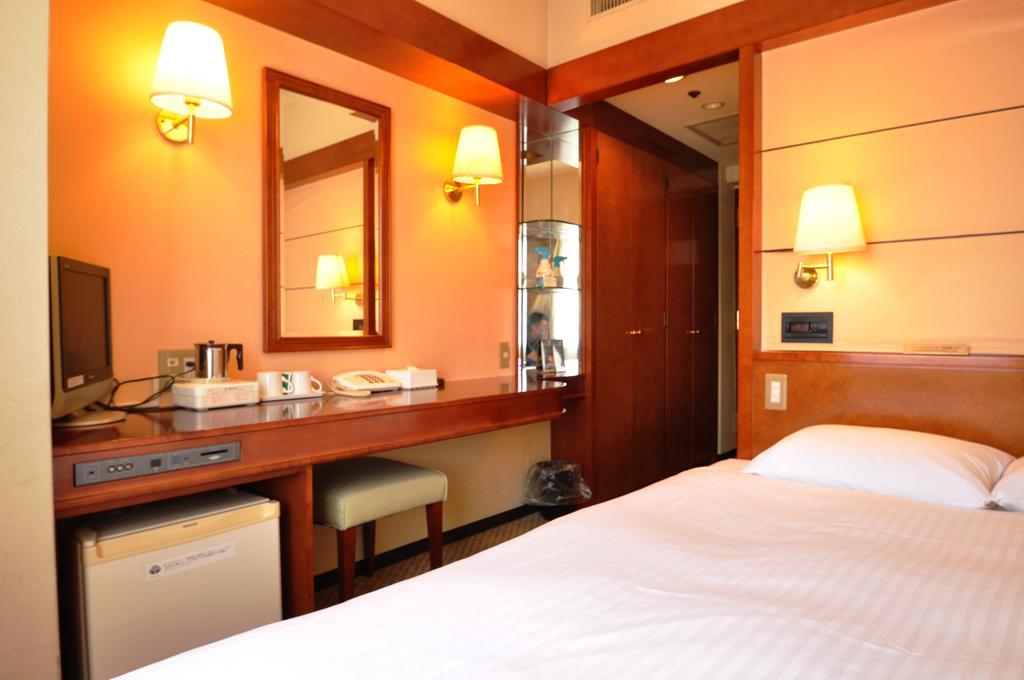 אוסקה Toko City Hotel Umeda חדר תמונה
